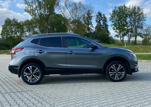 Nissan Qashqai cena 82900 przebieg: 87000, rok produkcji 2019 z Kielce małe 631